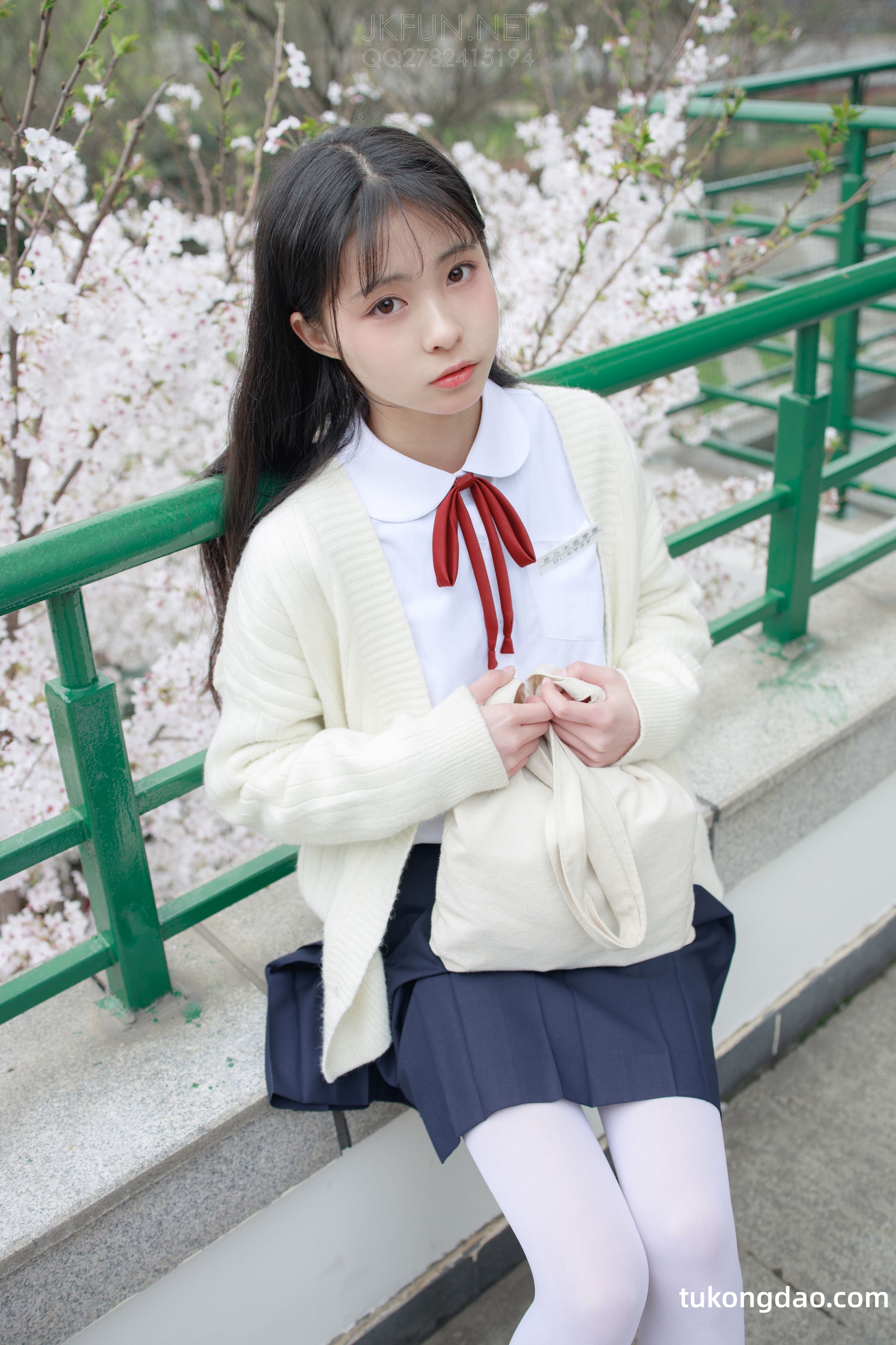 JKFUN-001 写真集 JKFUN-第81张